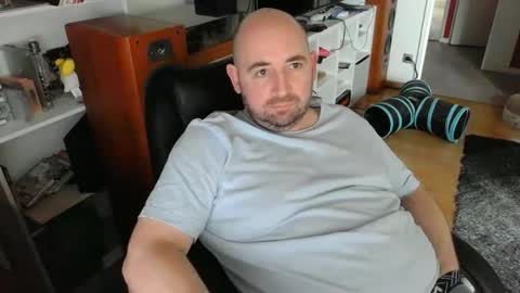 Ben online show from 12/20/25, 10:33