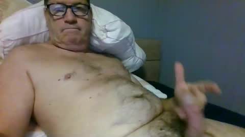 Snapshot of bennybutterfly007 chatting on 12/05/24, 12:55 bennybutterfly007 online show from 12/05/24, 12:55