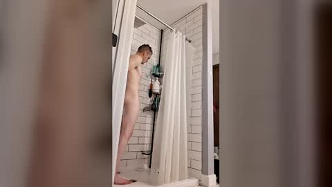 BennyC online show from 04/18/26, 02:15