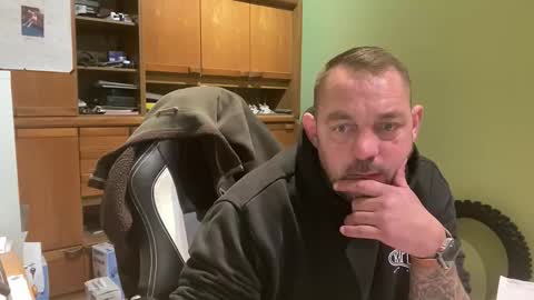 benochau online show from 03/27/26, 03:45