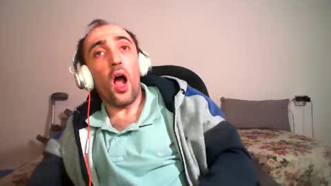 bentish online show from 01/25/25, 05:08