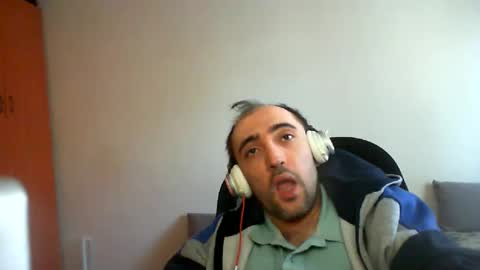 bentish online show from 01/28/25, 07:00