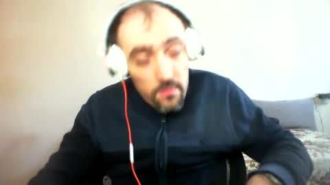 bentish online show from 02/01/25, 08:29