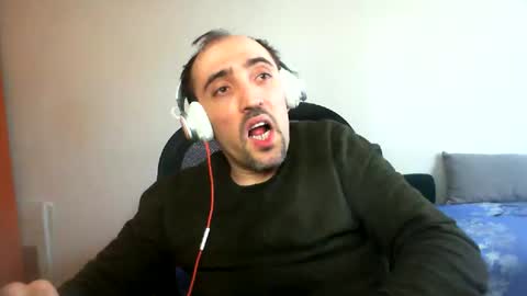 bentish online show from 02/14/25, 01:18