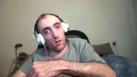 bentish online show from 10/16/25, 04:08