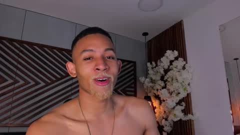 bento_fox online show from 11/29/25, 04:26