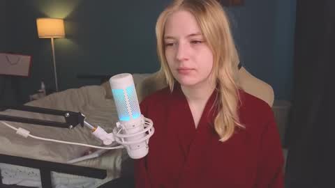 Snapshot of benty_bunny chatting on 03/06/25, 11:47 Alice online show from 03/06/25, 11:47