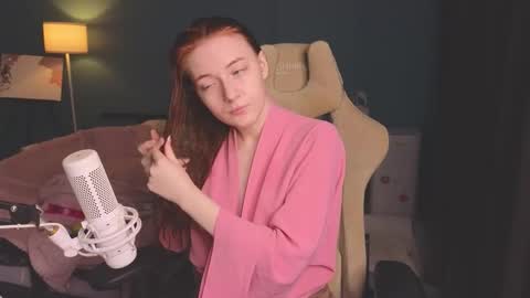 Snapshot of benty_bunny chatting on 11/06/25, 10:38 Alice online show from 11/06/25, 10:38