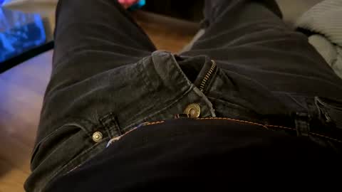 benz10001 online show from 01/19/25, 10:49