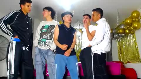 benz boys online show from 02/02/25, 12:13