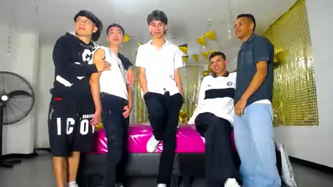 benz boys online show from 02/11/25, 12:16
