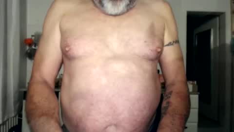 Martin online show from 10/19/25, 01:06