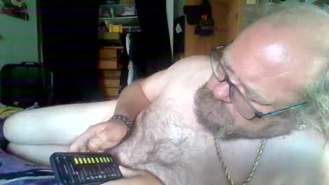 bergeeric1970 online show from 09/12/25, 01:33