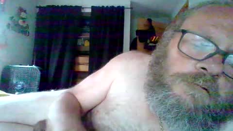 Snapshot of bergeeric1970 chatting on 05/31/26, 06:09 bergeeric1970 online show from 05/31/26, 06:09