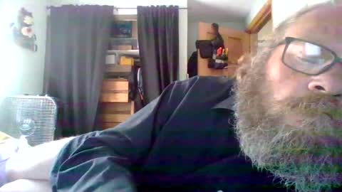 bergeeric1970 online show from 06/14/26, 04:42