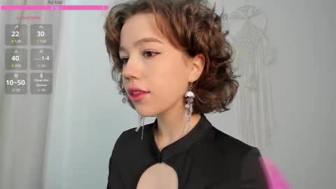 Inna online show from 11/17/25, 07:03