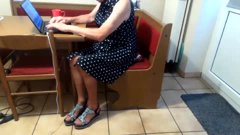 Snapshot of bernadetanylon chatting on 07/31/26, 05:18 Bernadetanylon online show from 07/31/26, 05:18