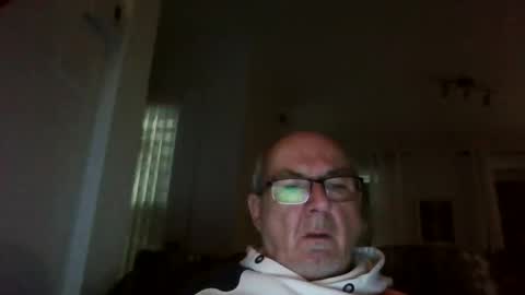 bernard1102 online show from 12/10/24, 11:22