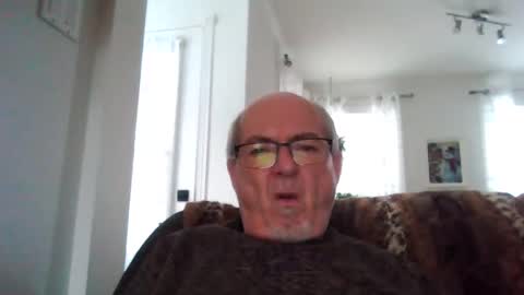 bernard1102 online show from 01/03/25, 01:25