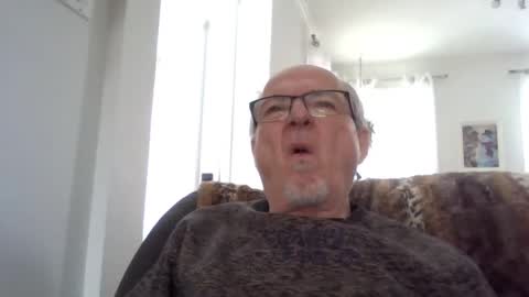 bernard1102 online show from 01/03/25, 04:27