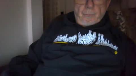 bernard1102 online show from 01/07/25, 02:31