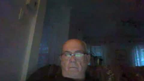 Snapshot of bernard1102 chatting on 07/14/26, 12:57 bernard1102 online show from 07/14/26, 12:57