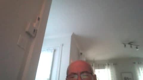 Snapshot of bernard1102 chatting on 07/26/26, 11:55 bernard1102 online show from 07/26/26, 11:55