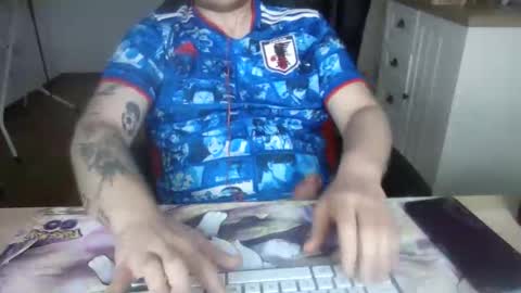 Snapshot of bernardo1904 chatting on 05/14/26, 01:51 Bernardo online show from 05/14/26, 01:51