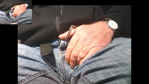 Snapshot of bernardo1968 chatting on 12/08/24, 07:00 bernardo1968 online show from 12/08/24, 07:00