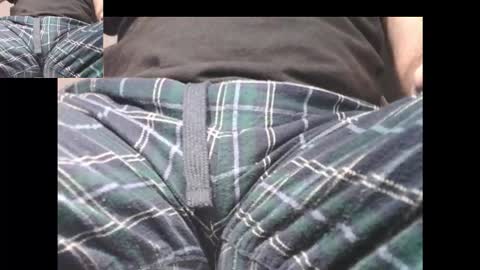 Snapshot of bernardo1968 chatting on 09/09/25, 08:30 bernardo1968 online show from 09/09/25, 08:30