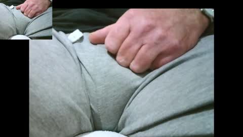 Snapshot of bernardo1968 chatting on 10/10/25, 04:50 bernardo1968 online show from 10/10/25, 04:50