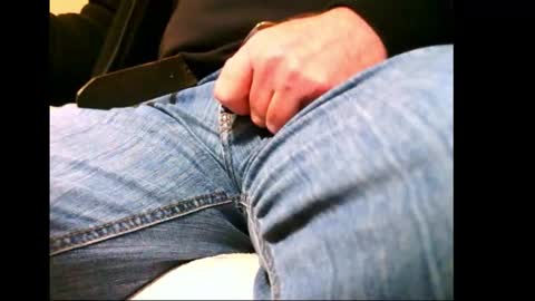 bernardo1968 online show from 11/25/25, 06:52