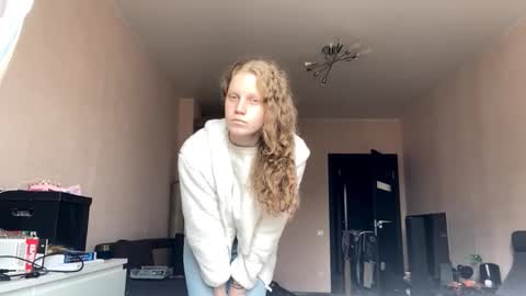 Sophia online show from 09/15/25, 07:52