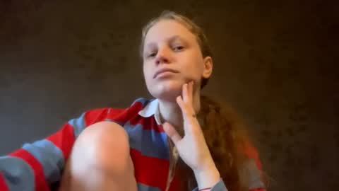Sophia online show from 10/22/25, 11:43