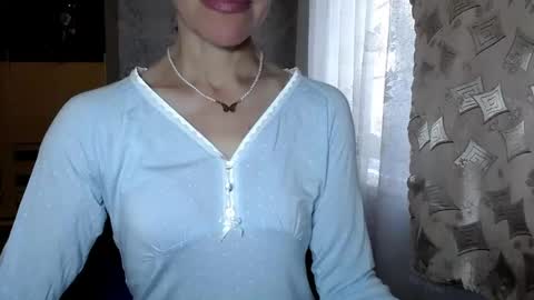 Snapshot of berry2024 chatting on 06/17/26, 06:38 berry2024 online show from 06/17/26, 06:38