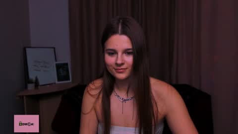 Snapshot of berry_alma chatting on 12/28/24, 01:28 Alma online show from 12/28/24, 01:28