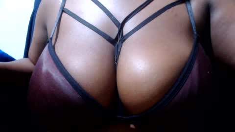 Snapshot of berrycany chatting on 07/18/26, 06:28 berrycany online show from 07/18/26, 06:28