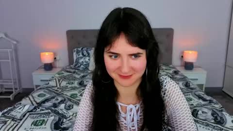 Violette online show from 05/08/26, 10:04