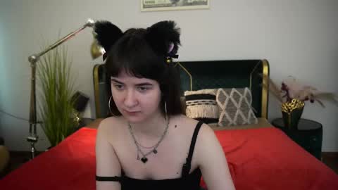 Violette online show from 05/16/26, 06:32