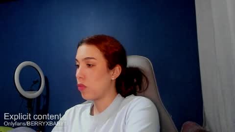 Snapshot of berryxberry chatting on 04/10/26, 01:00 berryxbaby online show from 04/10/26, 01:00