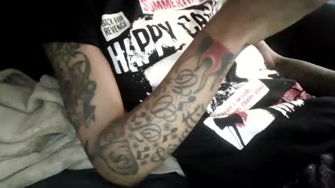 ToxicPipe757 online show from 09/17/25, 03:57