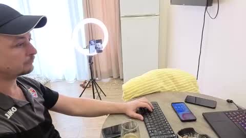 best_ass2000 online show from 03/22/26, 11:24