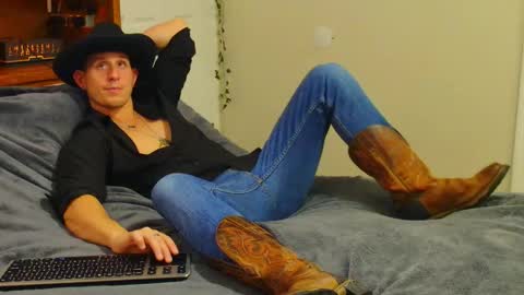 twitter zack1fisher online show from 12/19/25, 12:17