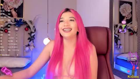 Snapshot of bestfamily chatting on 12/19/24, 03:07  Marilee online show from 12/19/24, 03:07