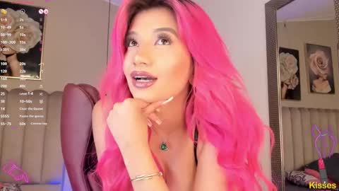 Snapshot of bestfamily chatting on 02/11/25, 02:57  Marilee online show from 02/11/25, 02:57