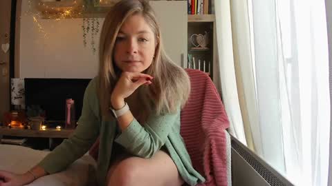 Vicky   online show from 01/07/26, 08:06