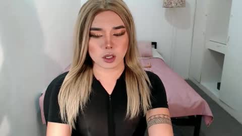 bestgirljulia online show from 09/09/25, 02:55