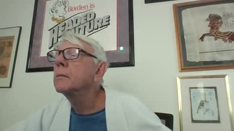 bestshot1951 online show from 12/18/25, 01:06