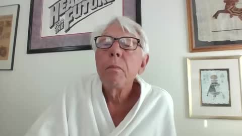 Snapshot of bestshot1951 chatting on 05/20/26, 11:38 bestshot1951 online show from 05/20/26, 11:38