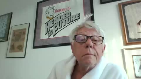 Snapshot of bestshot1951 chatting on 05/28/26, 11:07 bestshot1951 online show from 05/28/26, 11:07